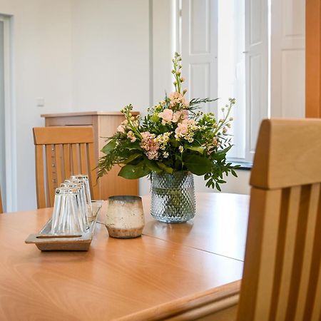 Muehlen-Apartment Im Herrenhaus Rheinblick Xanten Esterno foto