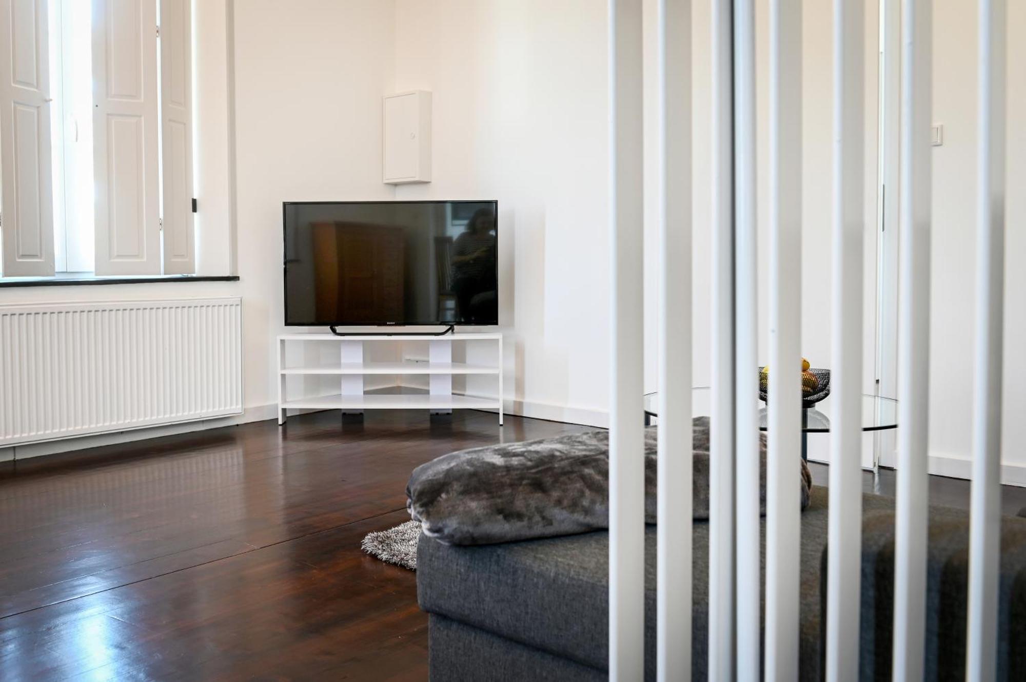 Muehlen-Apartment Im Herrenhaus Rheinblick Xanten Esterno foto